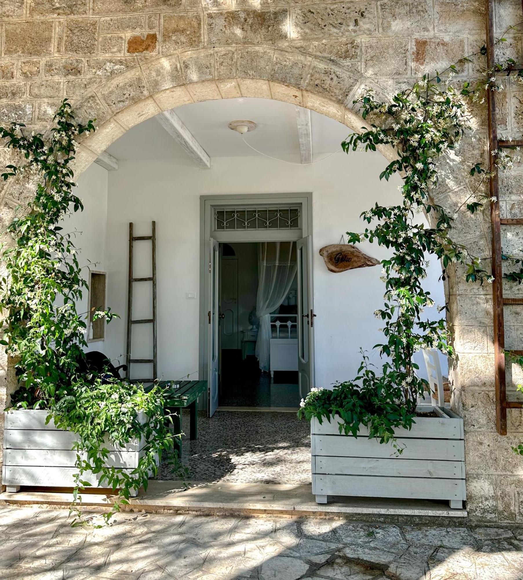 Отель Trullo Porta Antica Сельва-ди-Фазано Экстерьер фото